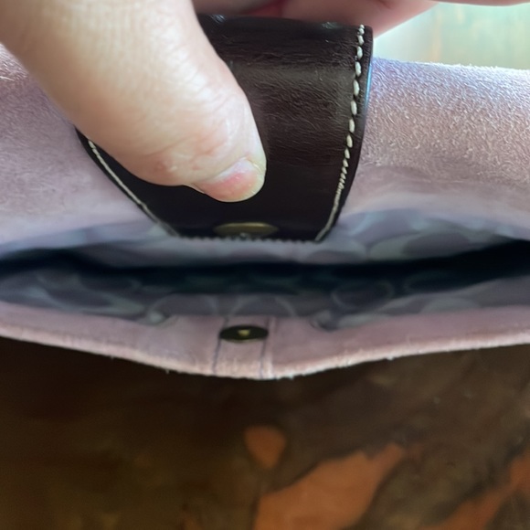 Coach Suede shoulder Leather Bag with dark brown leather trims and brass accents - Picture 7 of 8